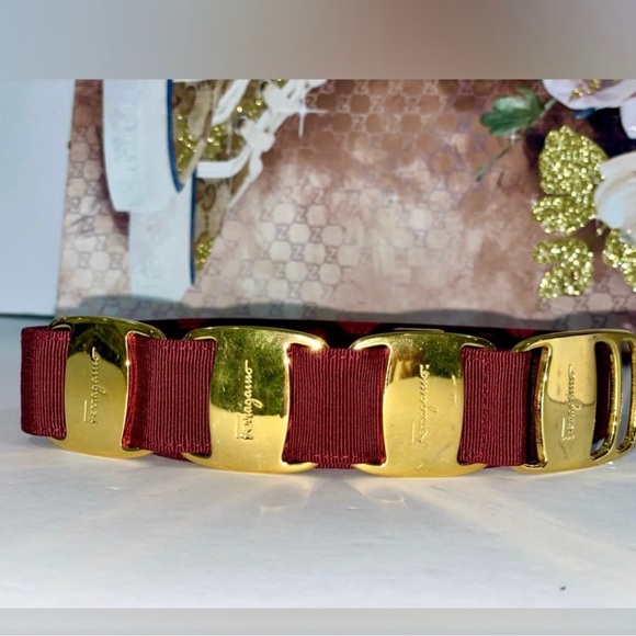 Salvatore Ferragamo Belt :Call Outs: Some Scratching on the Hardware - Picture 3 of 5